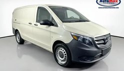 2018 Mercedes-Benz Metris Base