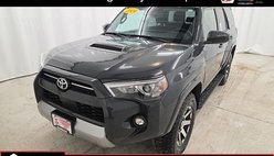 2024 Toyota 4Runner TRD Off-Road