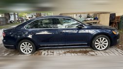 2013 Volkswagen Passat SEL