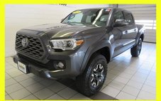2023 Toyota Tacoma TRD Off-Road