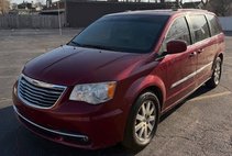 2013 Chrysler Town and Country Touring