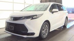 2024 Toyota Sienna LE 8-Passenger