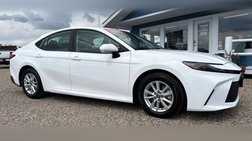 2025 Toyota Camry LE FWD