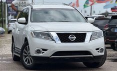 2014 Nissan Pathfinder S