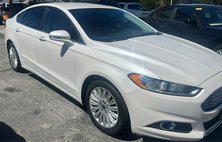2014 Ford Fusion Hybrid SE