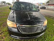 2013 Chrysler Town and Country Touring