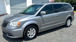 2013 Chrysler Town and Country Touring