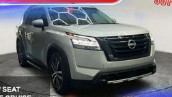 2024 Nissan Pathfinder Platinum