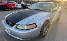 2003 Ford Mustang Base