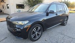 2022 BMW X7 M50i
