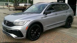 2022 Volkswagen Tiguan SE R-Line Black