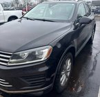 2016 Volkswagen Touareg V6 Sport