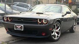 2016 Dodge Challenger R/T Shaker
