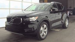 2022 Volvo XC40 T5 Momentum