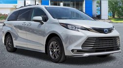 2024 Toyota Sienna Woodland Edition
