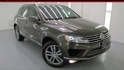 2016 Volkswagen Touareg Luxury