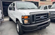 2012 Ford E-Series E-350 SD