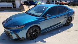 2025 Toyota Camry Hybrid SE