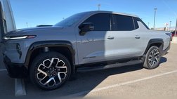 2025 Chevrolet Silverado EV RST