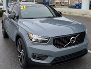2021 Volvo XC40 T5 R-Design