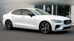 2022 Volvo S60 Recharge T8 R-Design