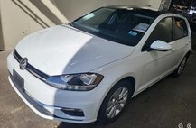 2021 Volkswagen Golf TSI