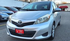 2012 Toyota Yaris LE