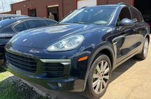 2016 Porsche Cayenne S E-Hybrid