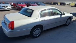 2004 Lincoln Town Car Ultimate