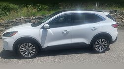 2022 Ford Escape Titanium