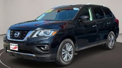 2020 Nissan Pathfinder SV