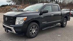 2021 Nissan Titan SV