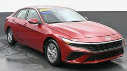 2025 Hyundai Elantra SE