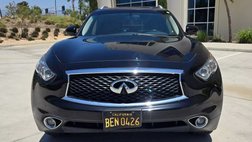 2017 Infiniti QX70 Base