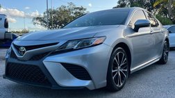 2020 Toyota Camry SE