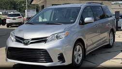 2018 Toyota Sienna LE 8-Passenger