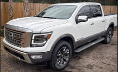 2023 Nissan Titan Platinum Reserve