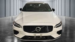 2022 Volvo S60 Recharge T8 R-Design