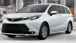 2026 Toyota Sienna XLE 7-Passenger