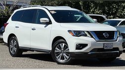 2020 Nissan Pathfinder SV