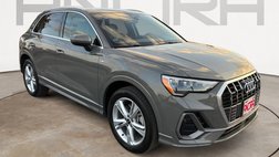2022 Audi Q3 quattro S line Premium 45 TFSI