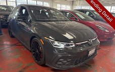 2023 Volkswagen Golf GTI 40th Anniversary Edition
