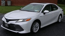 2019 Toyota Camry Hybrid XLE