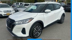 2022 Nissan Kicks SV