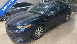 2019 Toyota Camry Hybrid LE