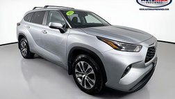 2023 Toyota Highlander Hybrid XLE