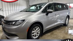 2020 Chrysler Voyager LX