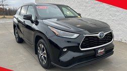2022 Toyota Highlander Hybrid XLE