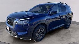 2024 Nissan Pathfinder SV