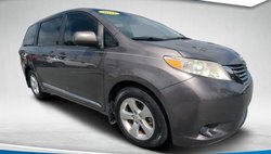 2017 Toyota Sienna LE